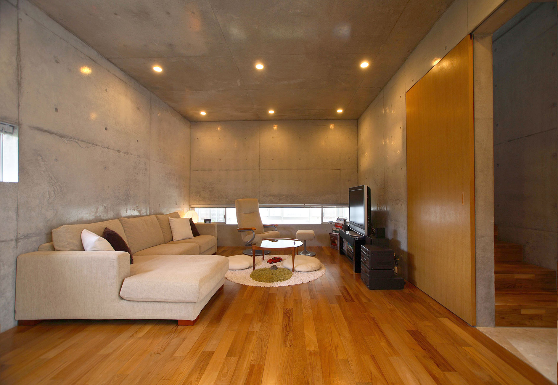 Hrf house